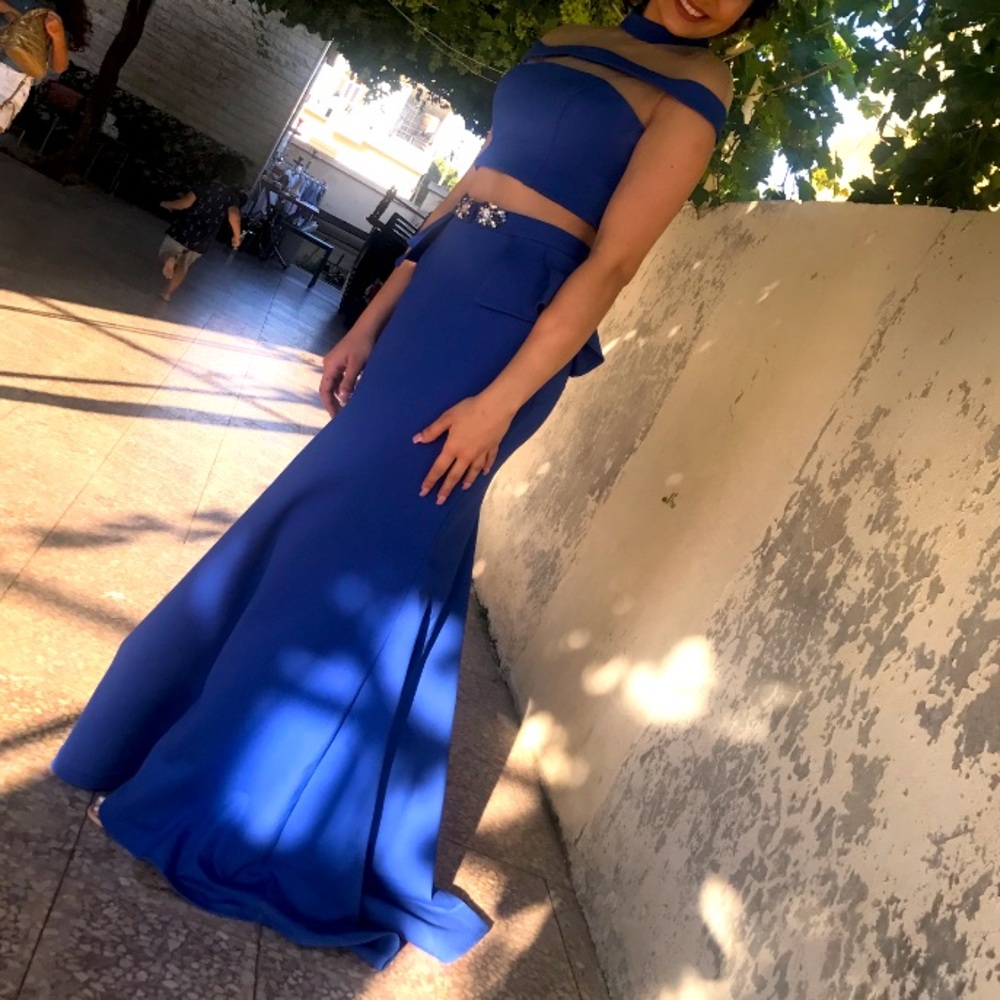 BEAUTIFUL royal blue prom maxi dress brand new size 0/2